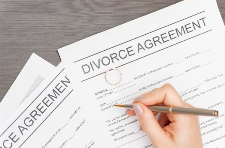 mutual consent divorce lawyer indore