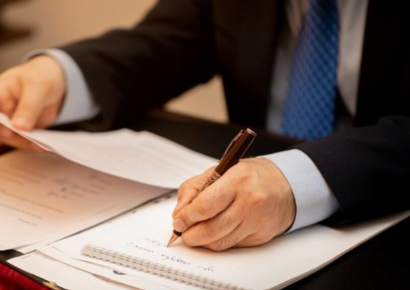 advocate for employment dispute indore
